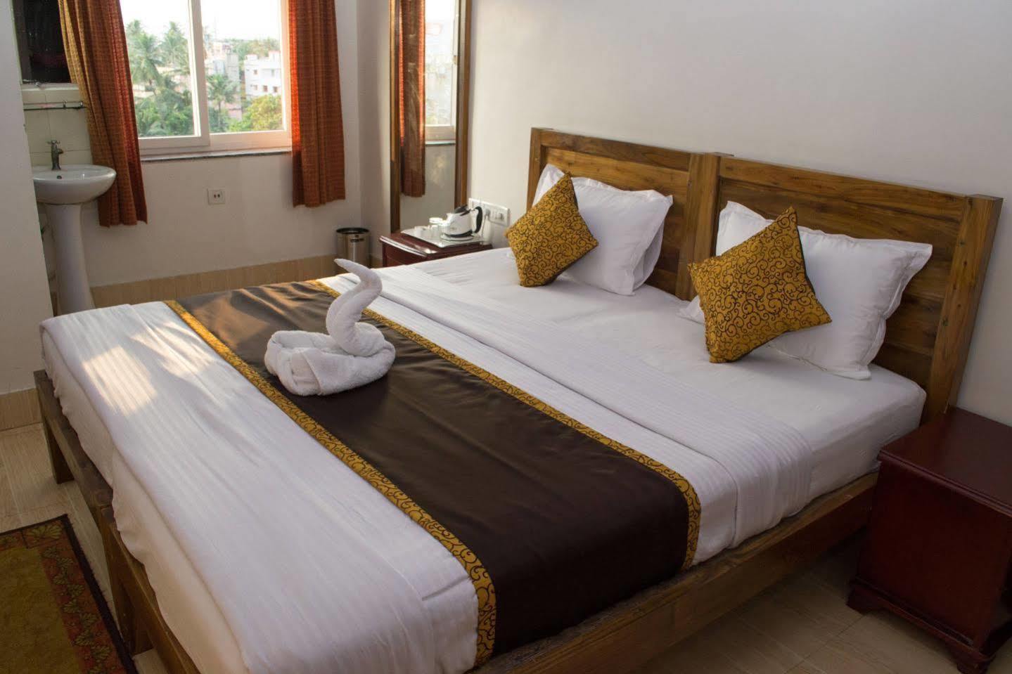 Hotel Seetal Cuttack Buitenkant foto