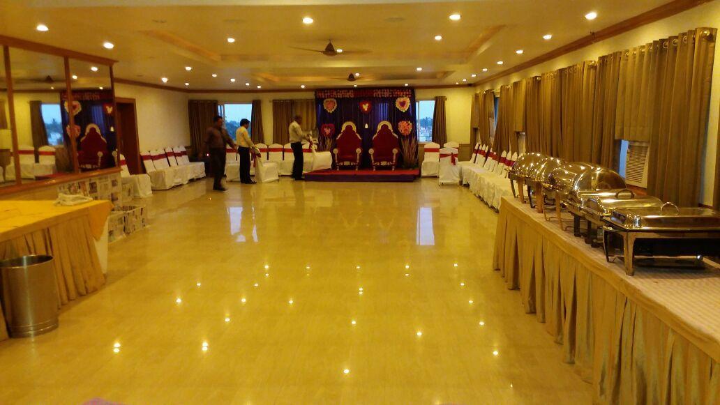 Hotel Seetal Cuttack Buitenkant foto