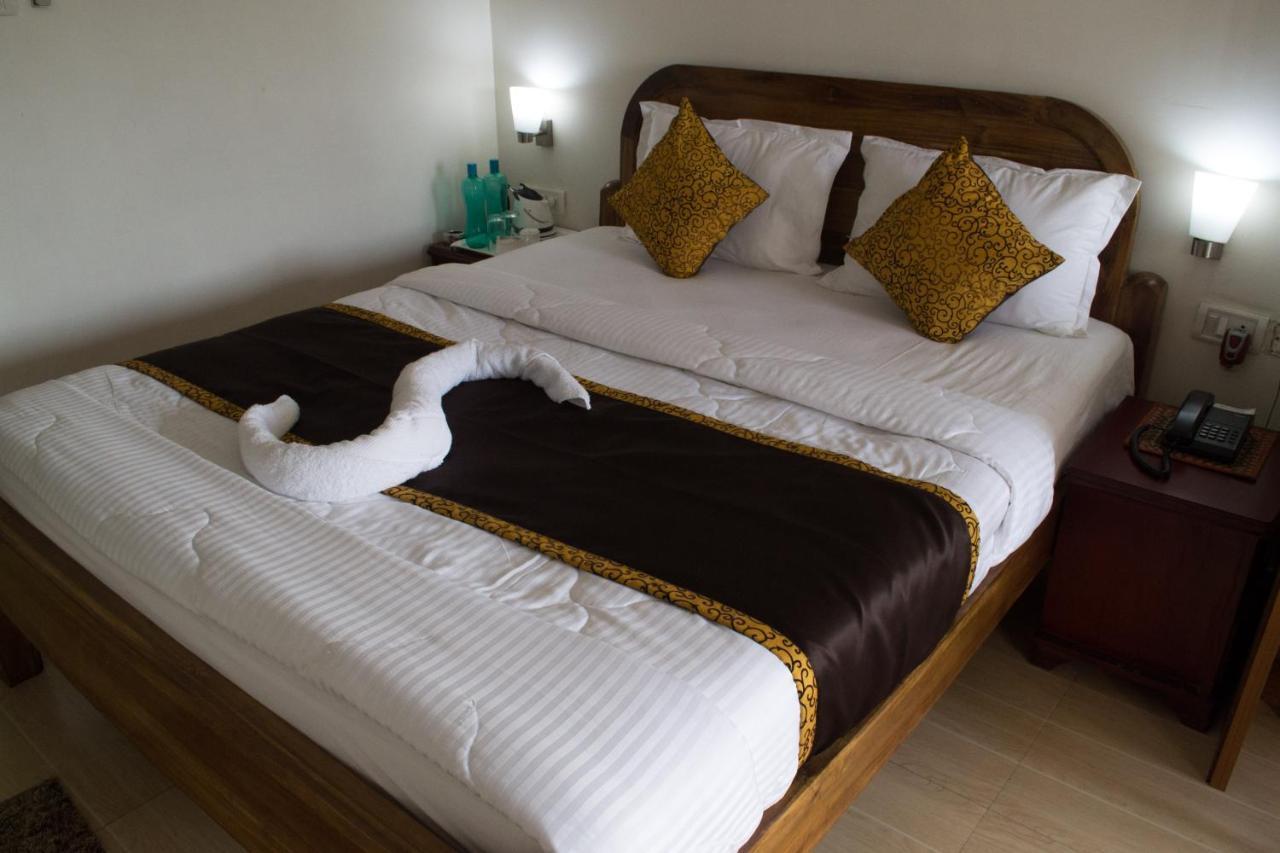 Hotel Seetal Cuttack Buitenkant foto